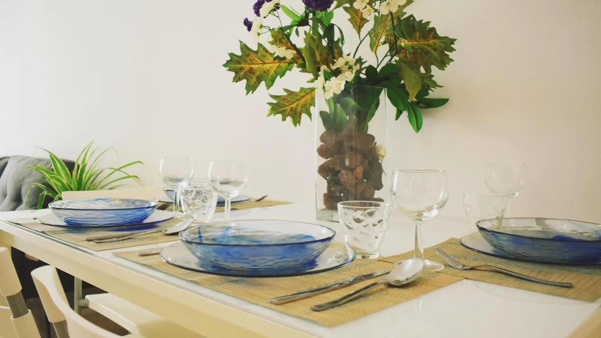 Bea'S Home: Cozy Apartment On The Outskirts Of Malaga Centre 0*,